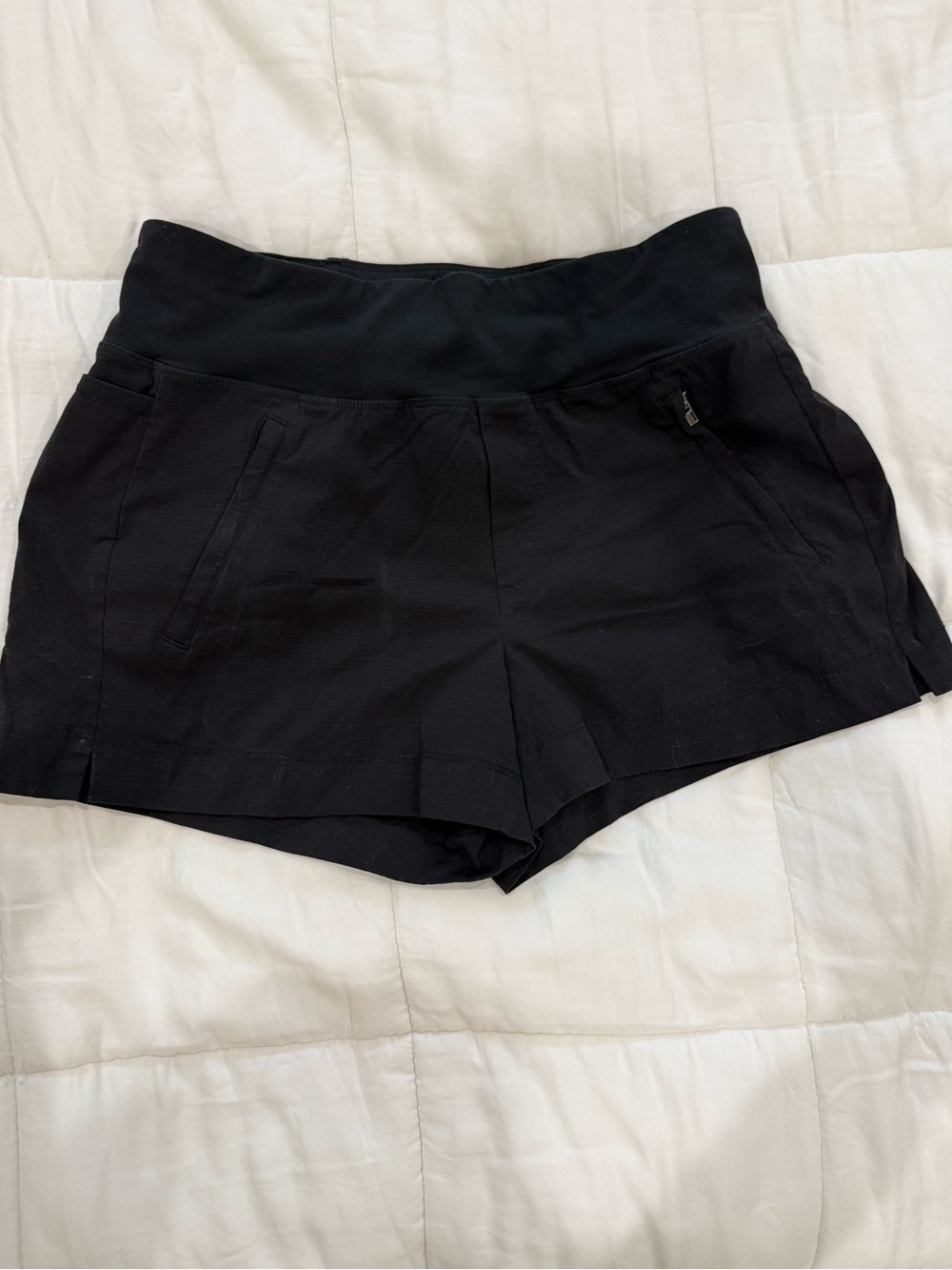 Athleta Black Athletic Shorts with Wide Waistband - Picture 1 of 3